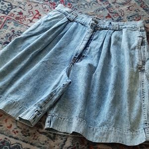 90s high waisted pleated acid wash shorts 14
